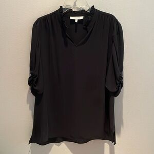 Lark & Ro black short sleeved blouse Size L